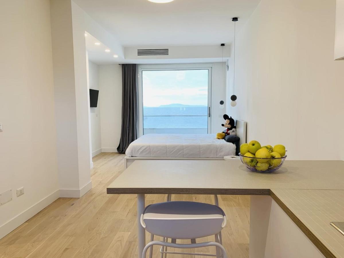 Boutique Lungomare Aparthotel Porto Torres Exterior photo