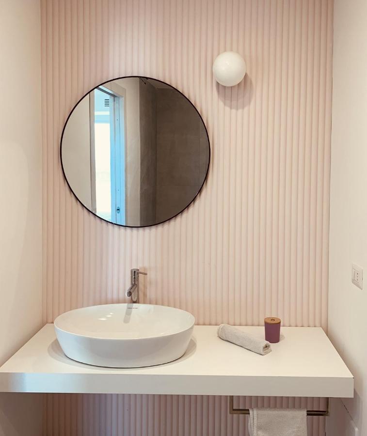 Boutique Lungomare Aparthotel Porto Torres Exterior photo