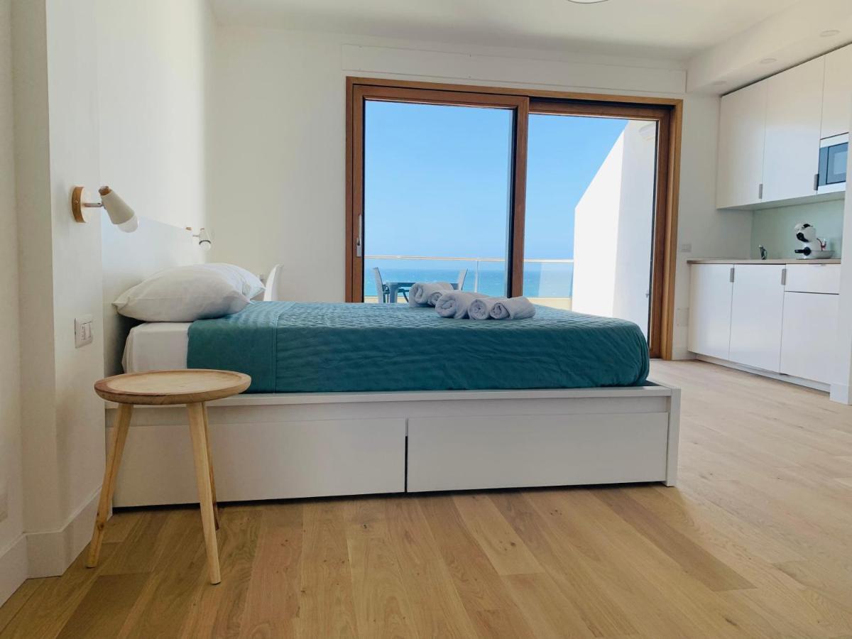 Boutique Lungomare Aparthotel Porto Torres Exterior photo